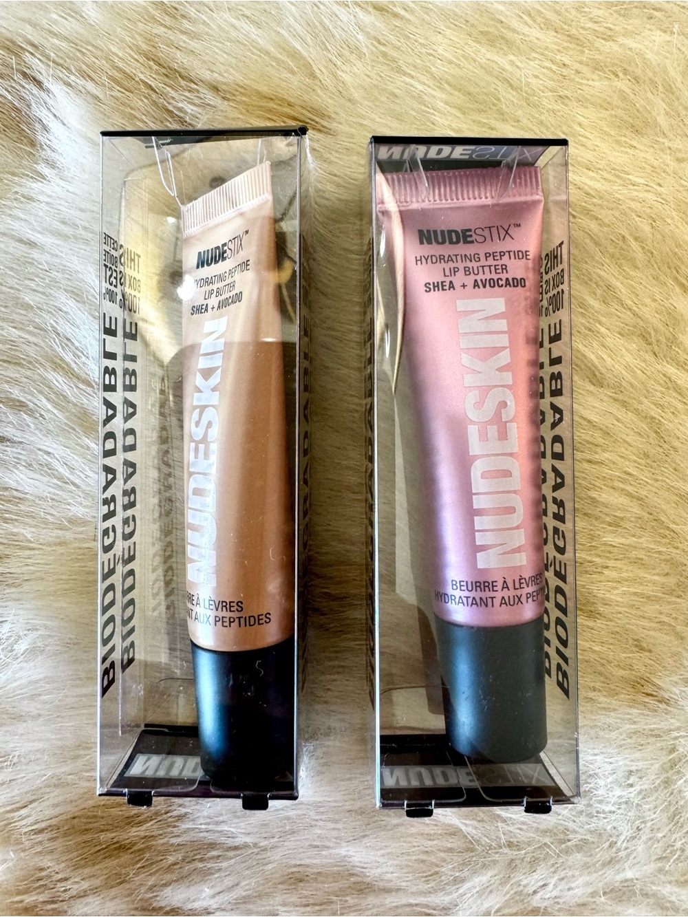 1 set of 2 NUDESKIN NUDESTIX Hydrating Peptide Lip Butters - Picture 2 of 13
